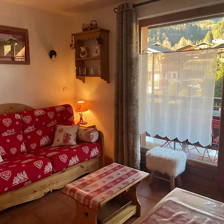 Cocon Alpin A Sur Arly, Pres Des Pistes Apartment